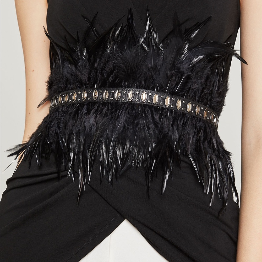 ✨✨✨✨🔥🔥🔥🔥🔥🔥Faux Leather Feather Belt✨✨✨🔥🔥🔥